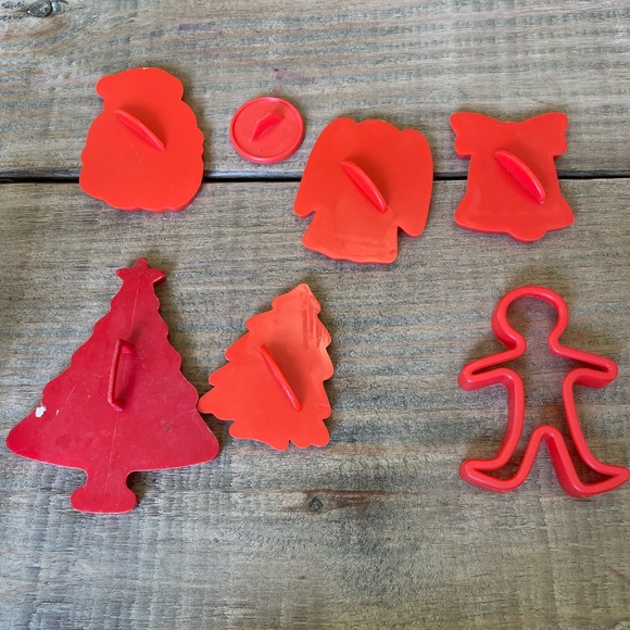 Vintage Christmas Cookie Cutters (Set of 7) - Picture 2 of 2